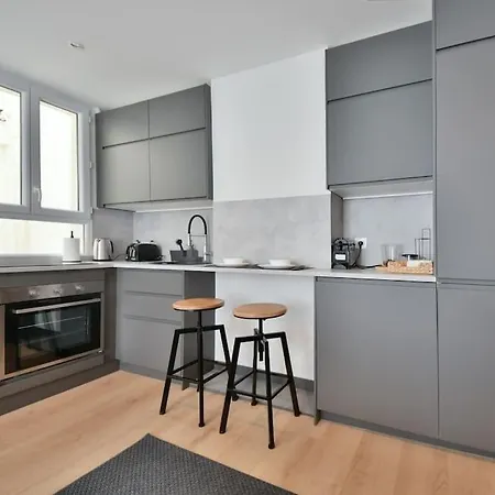 Apartment Chic 1br, Central Location, Newly Refurbished Paris